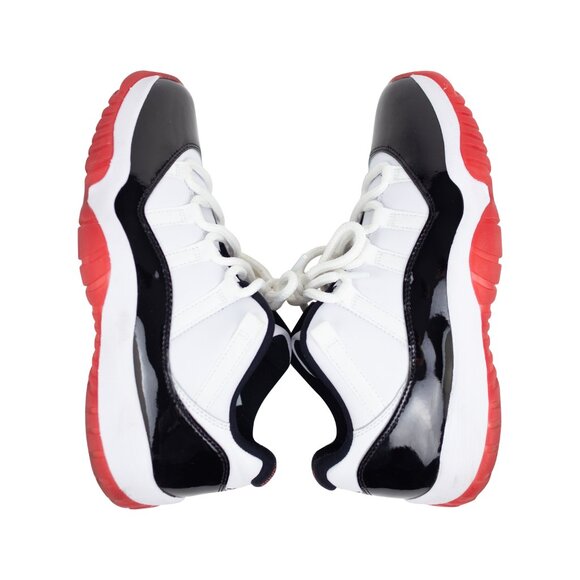 Air Jordan 11 Low in Concord Red, size 8 - Picture 6 of 7
